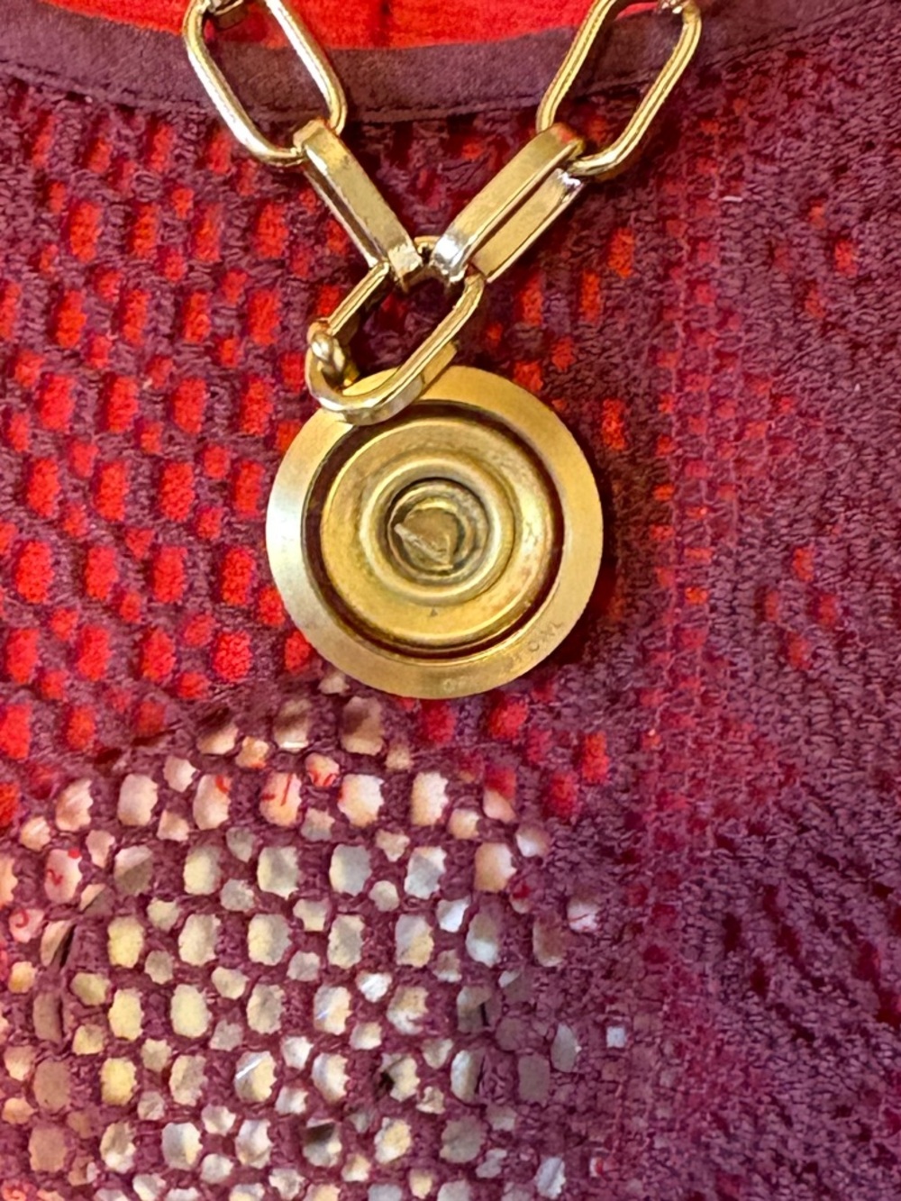Authentic Louis Vuitton Grommet & Rivet charm with 22" unbranded paperclip chain - Picture 4 of 7